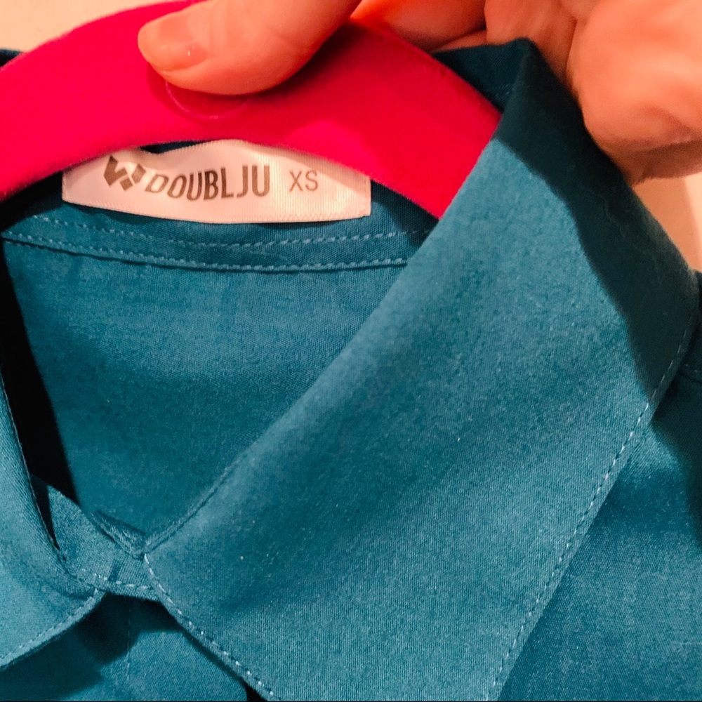 NWOT Doublju Teal Button-Down Blouse - Picture 2 of 2